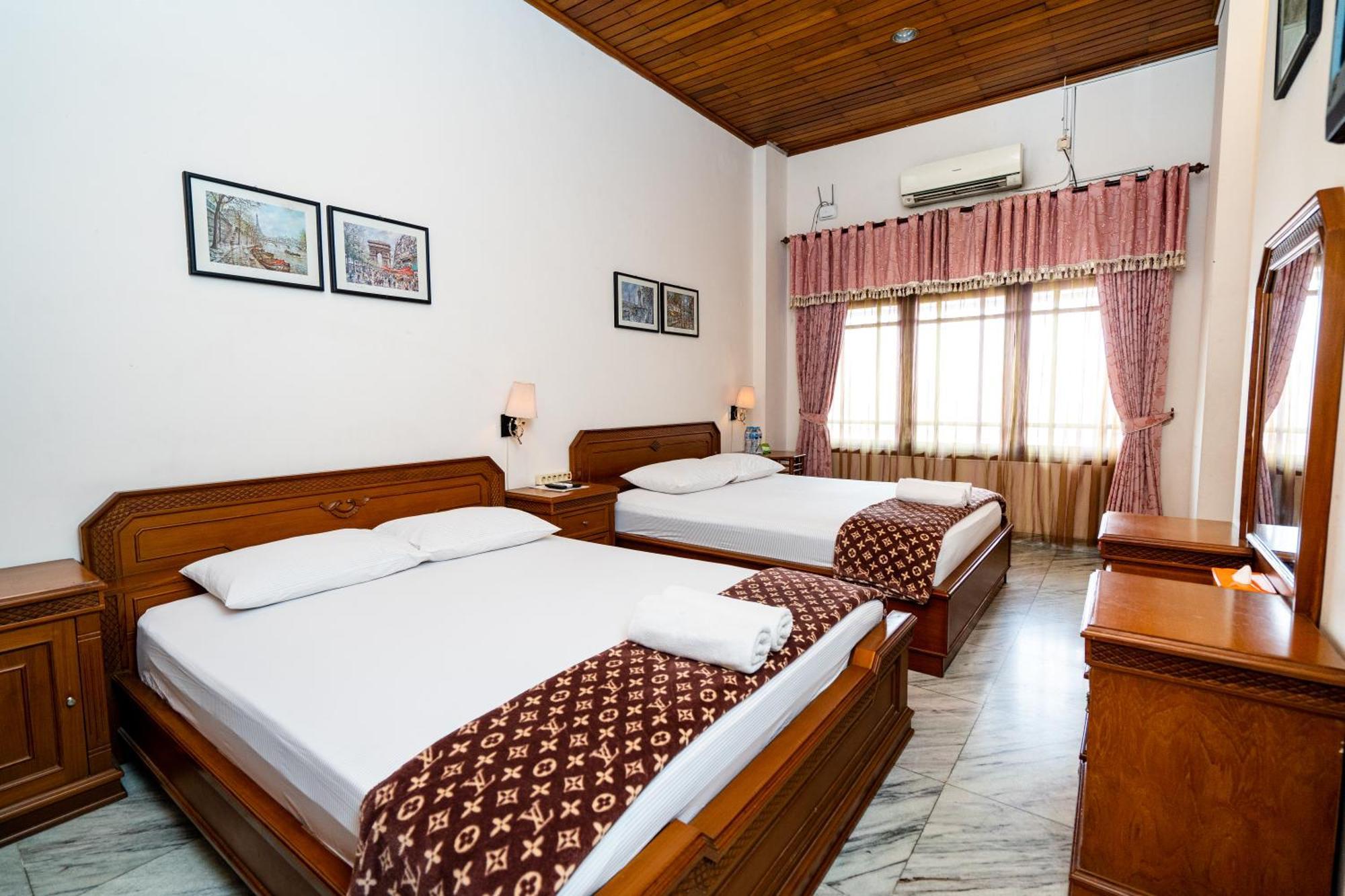 D Ajenk Boutique Guesthouse Kejayan ภายนอก รูปภาพ