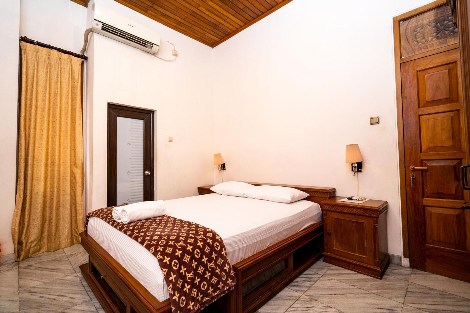 D Ajenk Boutique Guesthouse Kejayan ภายนอก รูปภาพ