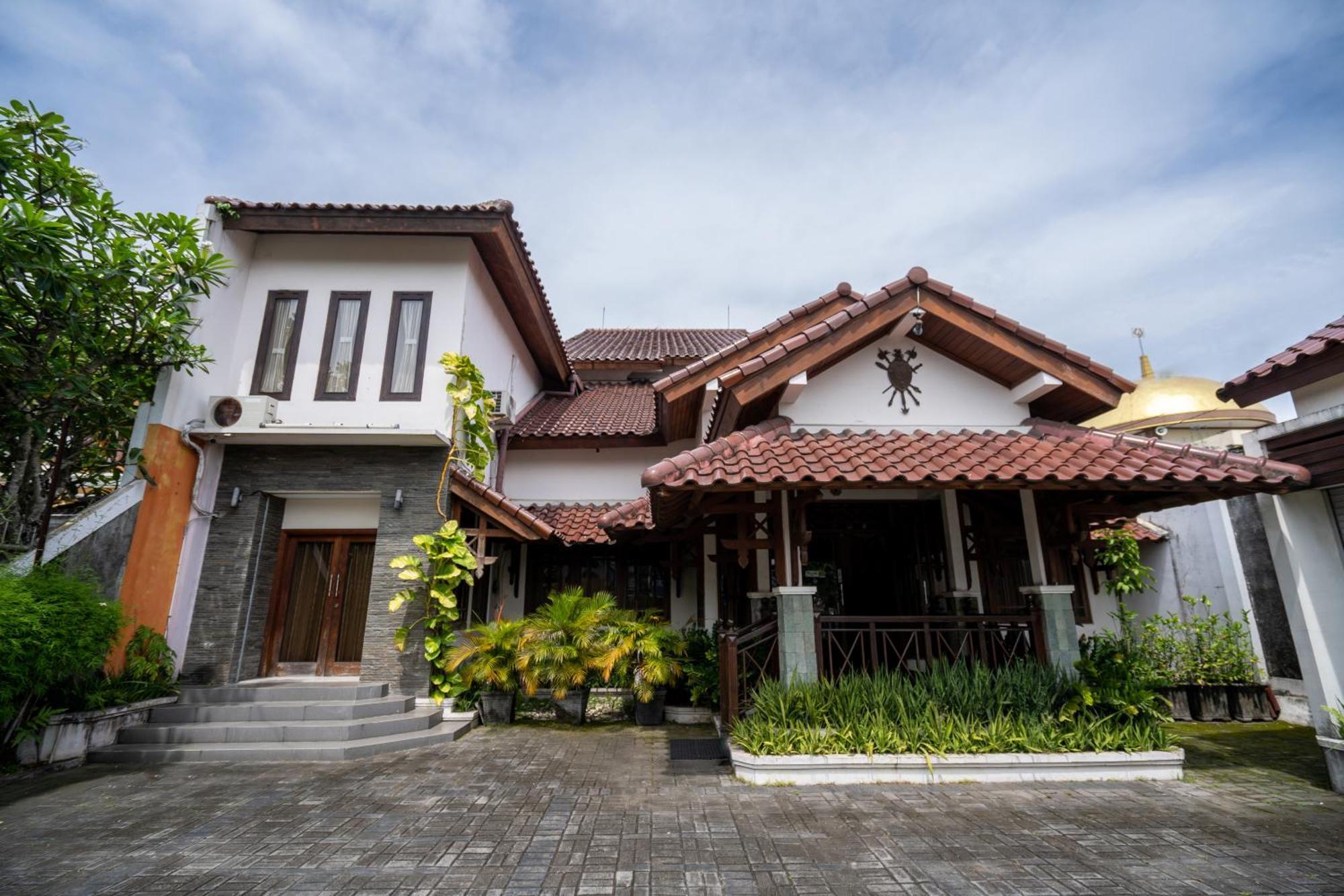 D Ajenk Boutique Guesthouse Kejayan ภายนอก รูปภาพ