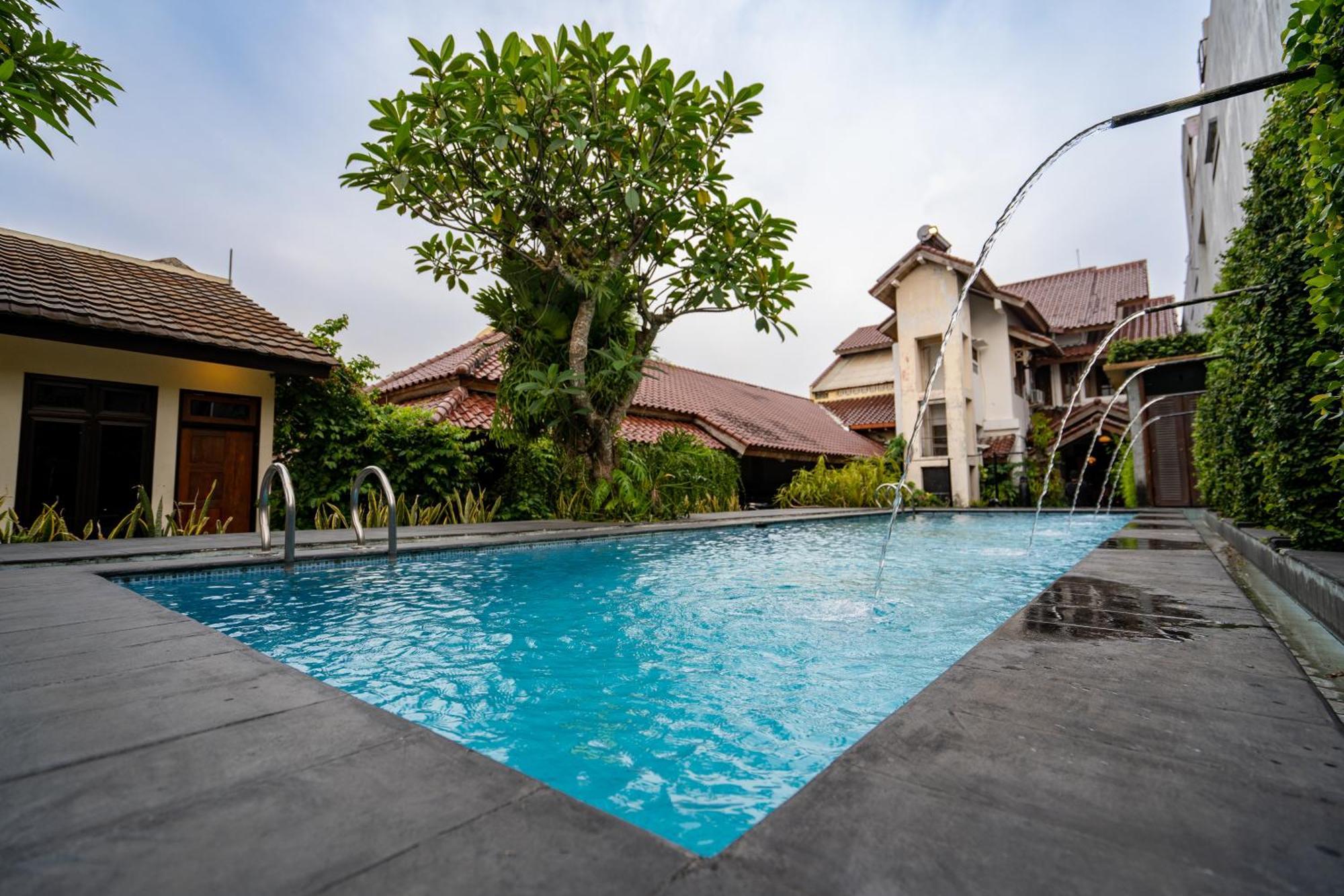 D Ajenk Boutique Guesthouse Kejayan ภายนอก รูปภาพ