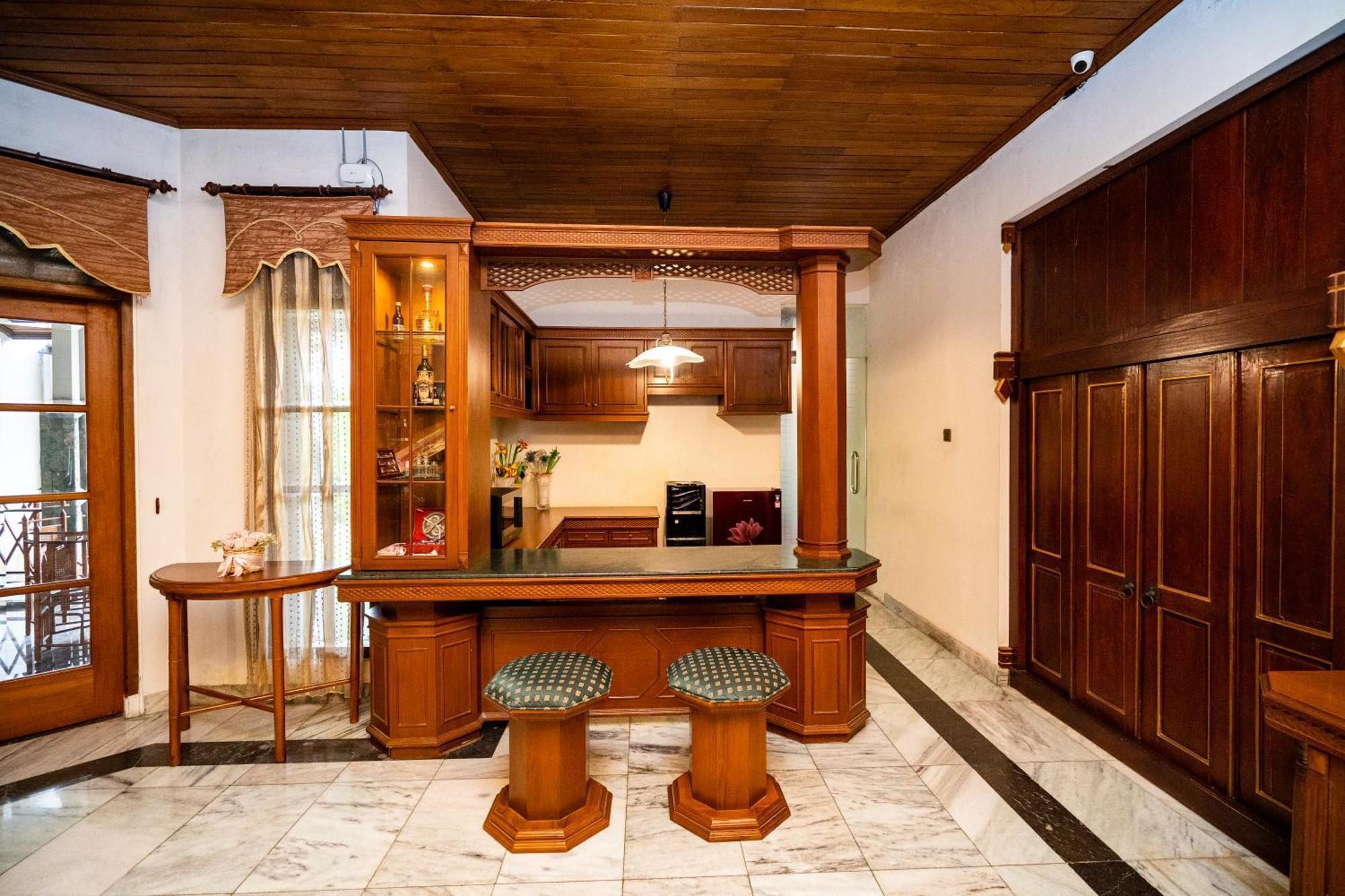 D Ajenk Boutique Guesthouse Kejayan ภายนอก รูปภาพ