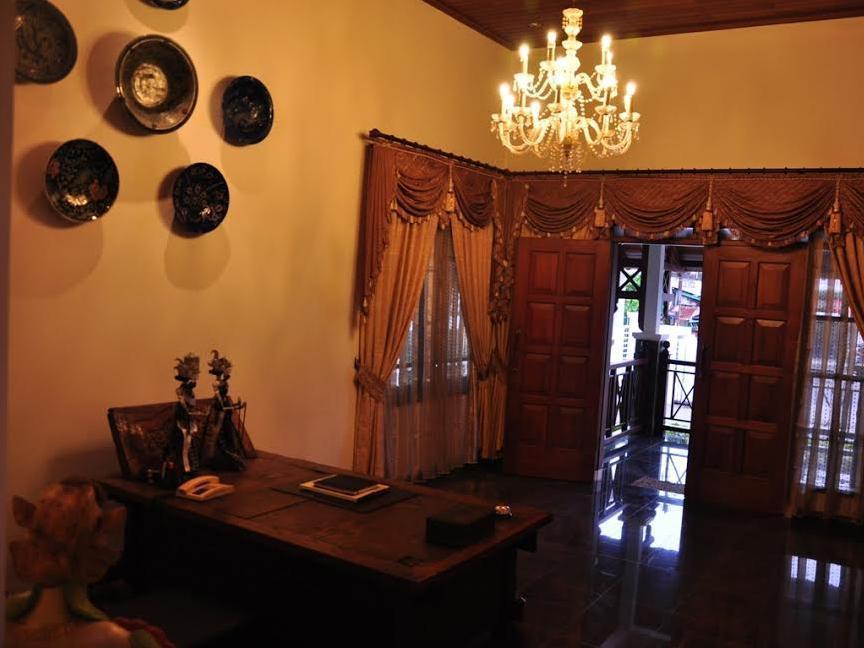 D Ajenk Boutique Guesthouse Kejayan ภายนอก รูปภาพ